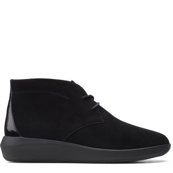 CLARKS TAWNIA LACE BLACK SUEDE LACE UP ANKLE BOOT Comfortable casual flat bootie - Picture 3 of 16